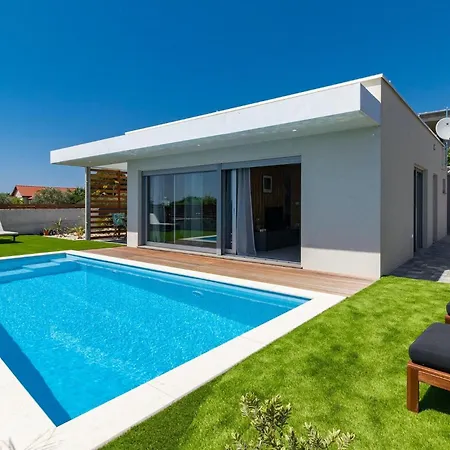 Cubic Ferienhaus *