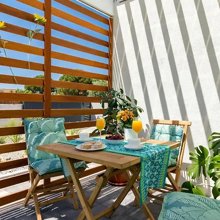 Cubic Ferienhaus Pula